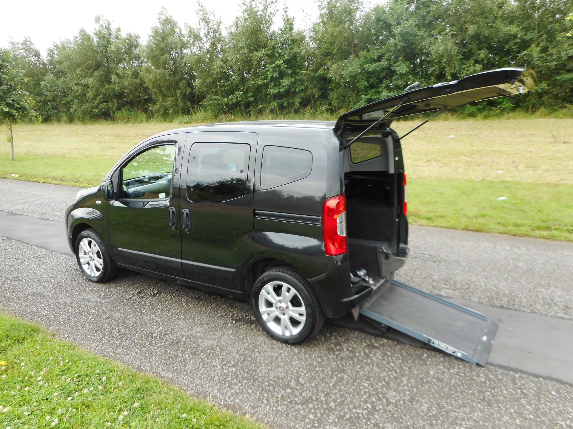 Wheelchair Cars Fleetwood WAV Dealers The Accessible